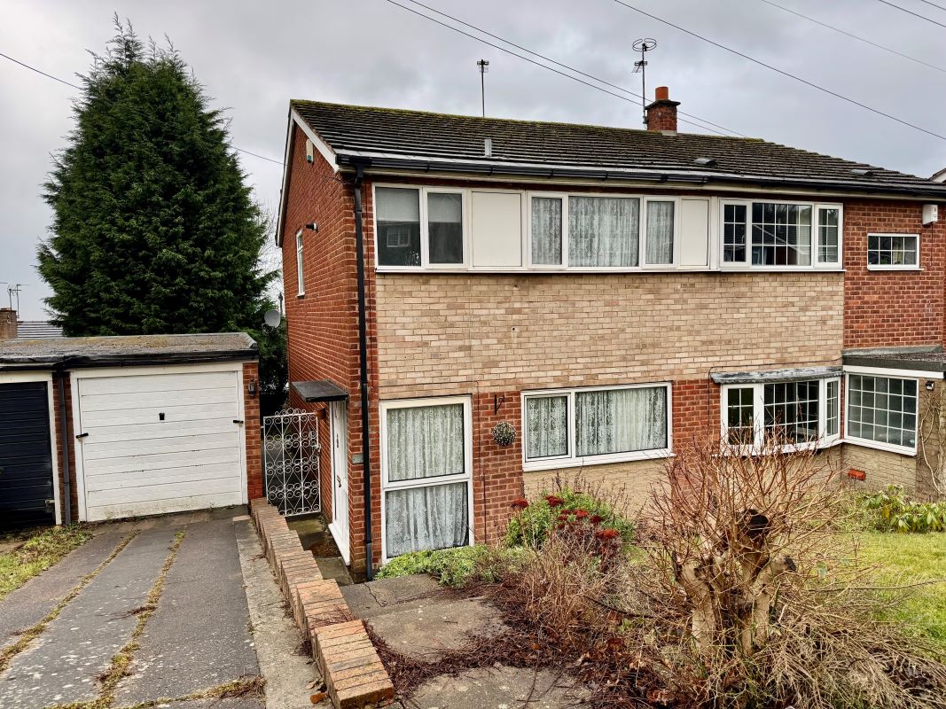 Sedgley, West Midlands, DY3 3RQ - Online Auctions