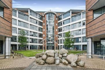 Property for Auction in Birmingham - Apartment 411, Landmark, Waterfront West, Brierley Hill, West Midlands DY5 1LZ