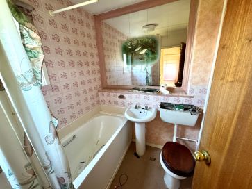 Property for Auction in Birmingham - 45 Lilac Grove, Bentley, Walsall, West Midlands WS2 0EY