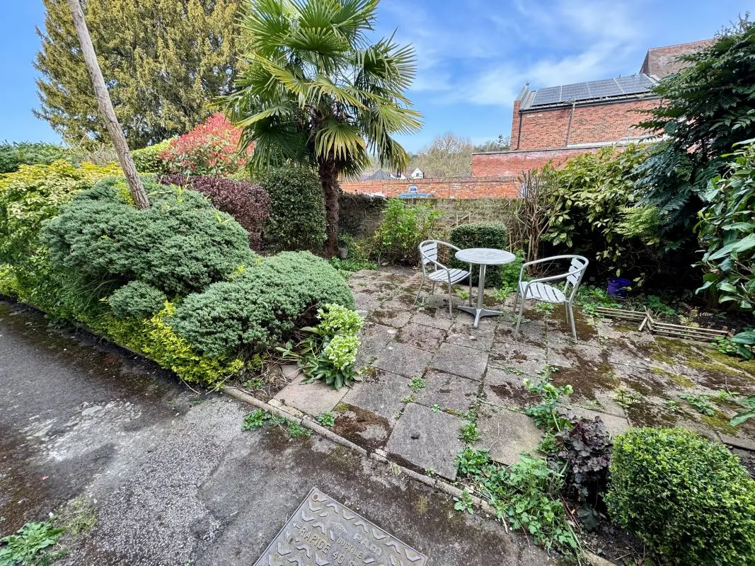 Bewdley, Worcestershire, DY12 2AR - Online Auctions
