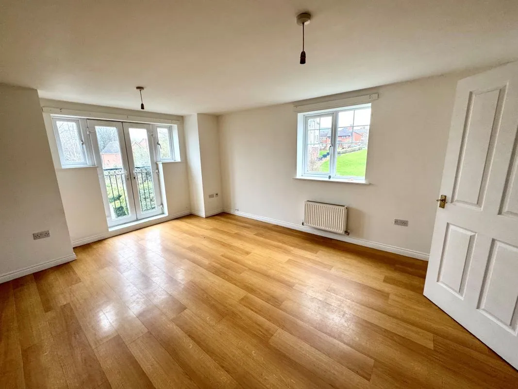 Oldbury, West Midlands, B69 4BH - Online Auctions