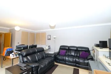 Property for Auction in Birmingham - 7 the Green Apartments, Broadway Plaza, 220 Ladywood Middleway, Birmingham B16 8EQ