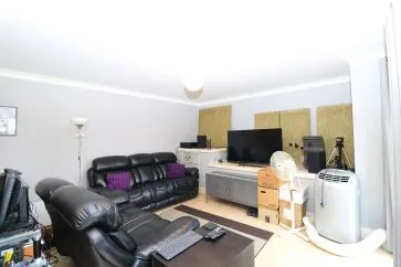 Property for Auction in Birmingham - 7 the Green Apartments, Broadway Plaza, 220 Ladywood Middleway, Birmingham B16 8EQ