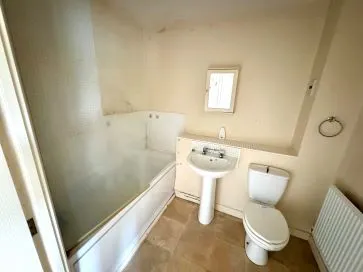 Property for Auction in Birmingham - 98A Walker Road, Walsall, West Midlands WS3 1JZ