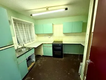 Property for Auction in Birmingham - 83 Edmonton Avenue, Kingstanding, Birmingham, West Midlands B44 0XE