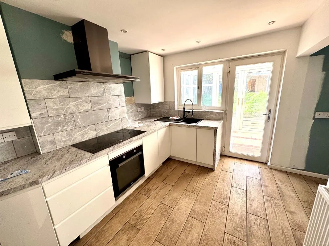 Brierley Hill, West Midlands, DY5 3UN - Online Auctions