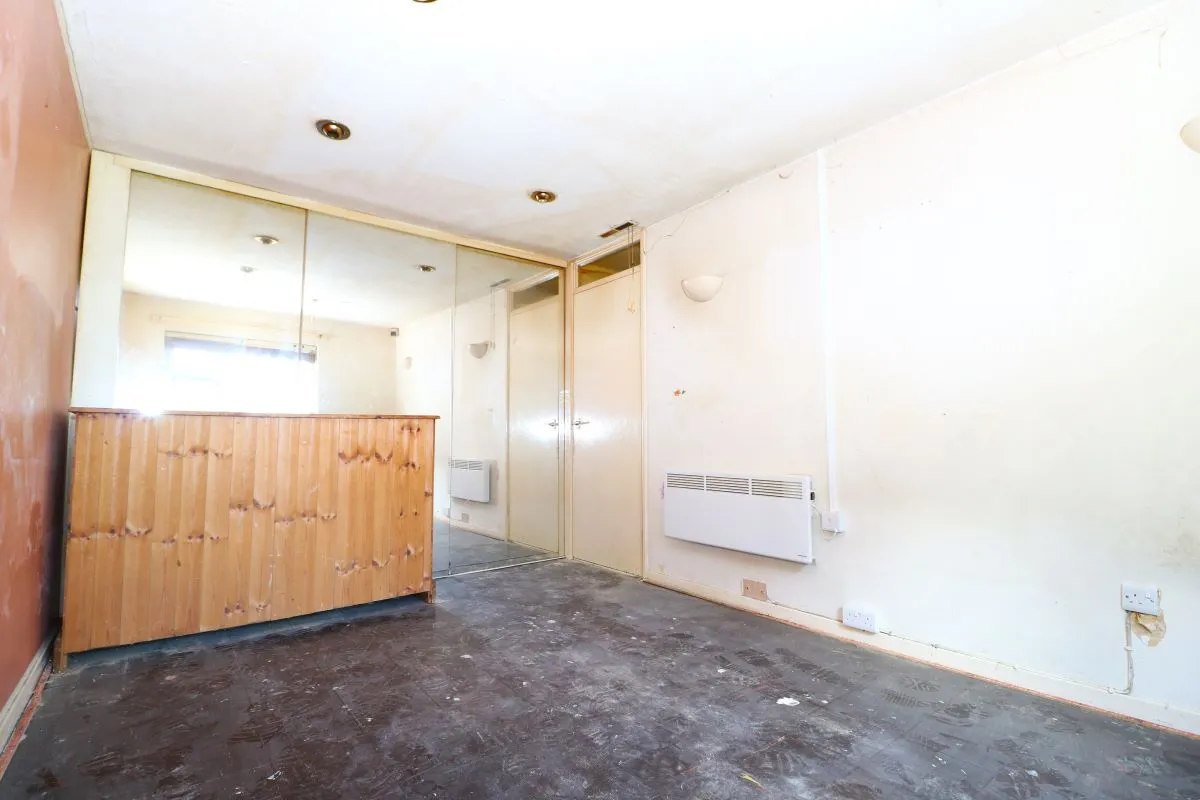 Birmingham, West Midlands, B32 3SB - Online Auctions