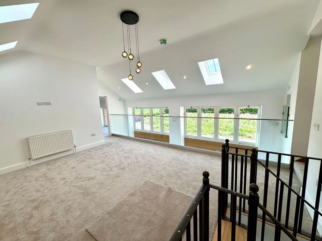 Drakelow Road, Swadlincote, Derbyshire, DE12 8NB - Online Auctions