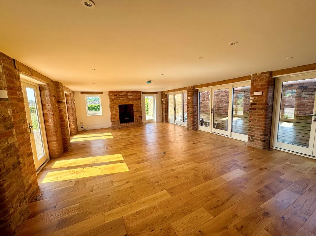 Drakelow Road, Swadlincote, Derbyshire, DE12 8NB - Online Auctions