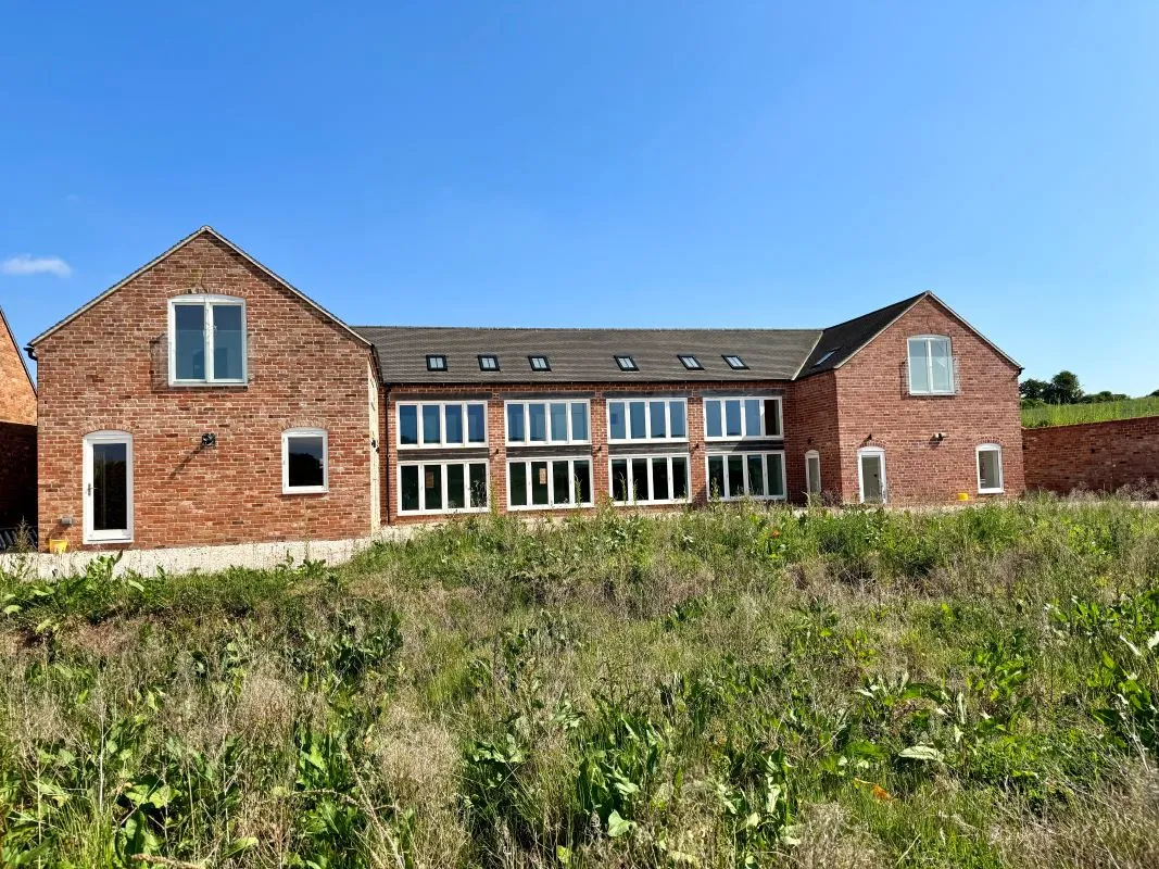 Drakelow Road, Swadlincote, Derbyshire, DE12 8NB - Online Auctions
