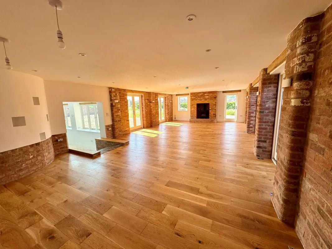 Drakelow Road, Swadlincote, Derbyshire, DE12 8NB - Online Auctions