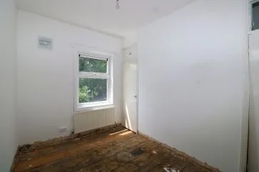 Property for Auction in Birmingham - 82 Blythe Road, Coventry, West Midlands CV1 5AW