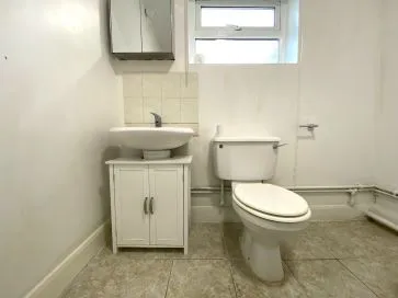Property for Auction in Birmingham - 1141 Foleshill Road, Coventry, West Midlands CV6 6EP