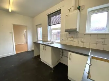 Property for Auction in Birmingham - 1141 Foleshill Road, Coventry, West Midlands CV6 6EP
