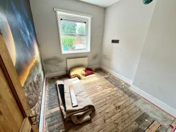 Property for Auction in Birmingham - 20 Holbrook Avenue, Rugby, West Midlands CV21 2QQ