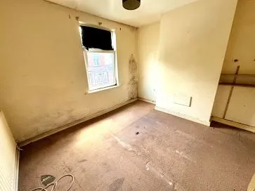 Property for Auction in Birmingham - 39 Martin Street, Wolverhampton, West Midlands WV4 6HQ