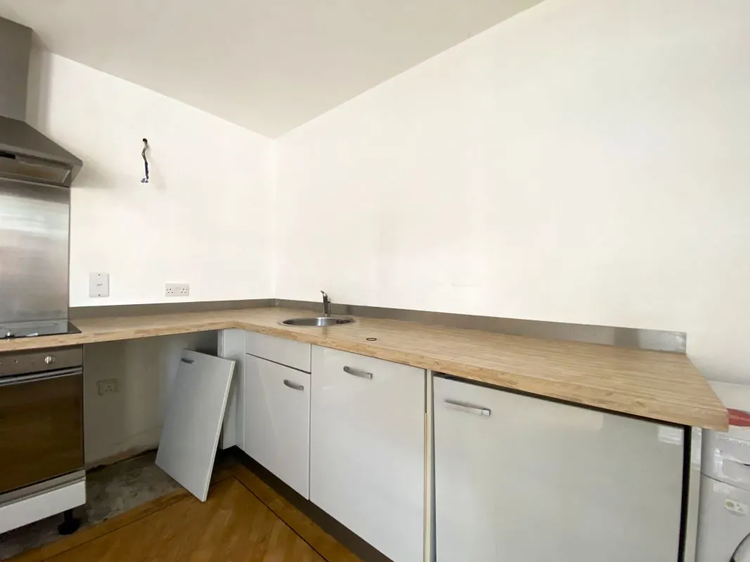 Waterfront Walk, Birmingham, West Midlands, B1 1SN - Online Auctions