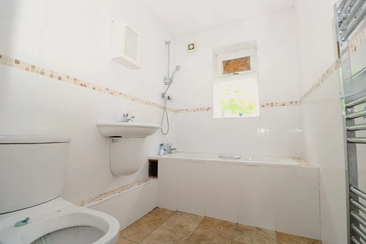 Daley Road, Bilston, West Midlands, WV14 8AZ - Online Auctions
