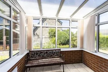 Property for Auction in Chesterfield & North Derbyshire - 5 Park Lane, Chesterfield, Derbyshire