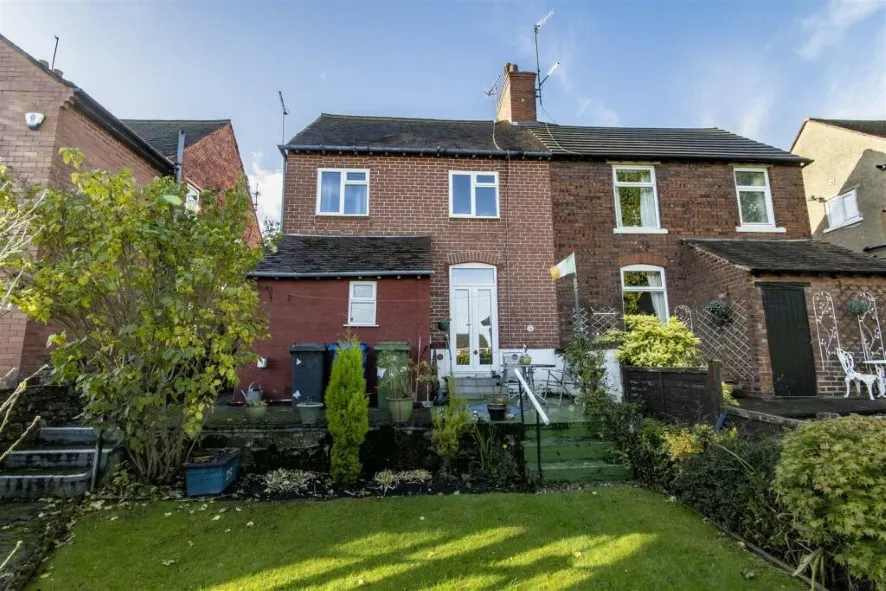 Property for Auction in Chesterfield & North Derbyshire - 25 Vincent Crescent, Chesterfield, Derbyshire