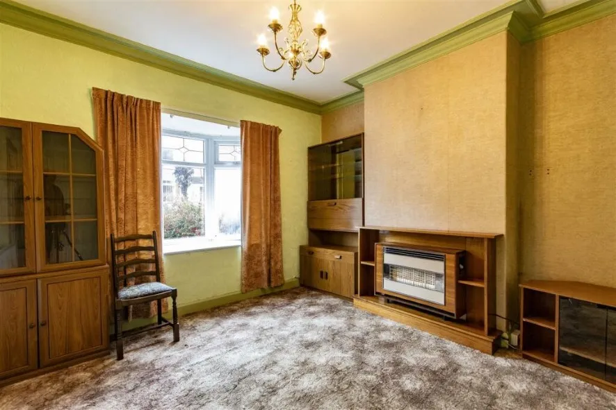 Property for Auction in Chesterfield & North Derbyshire - 25 Vincent Crescent, Chesterfield, Derbyshire