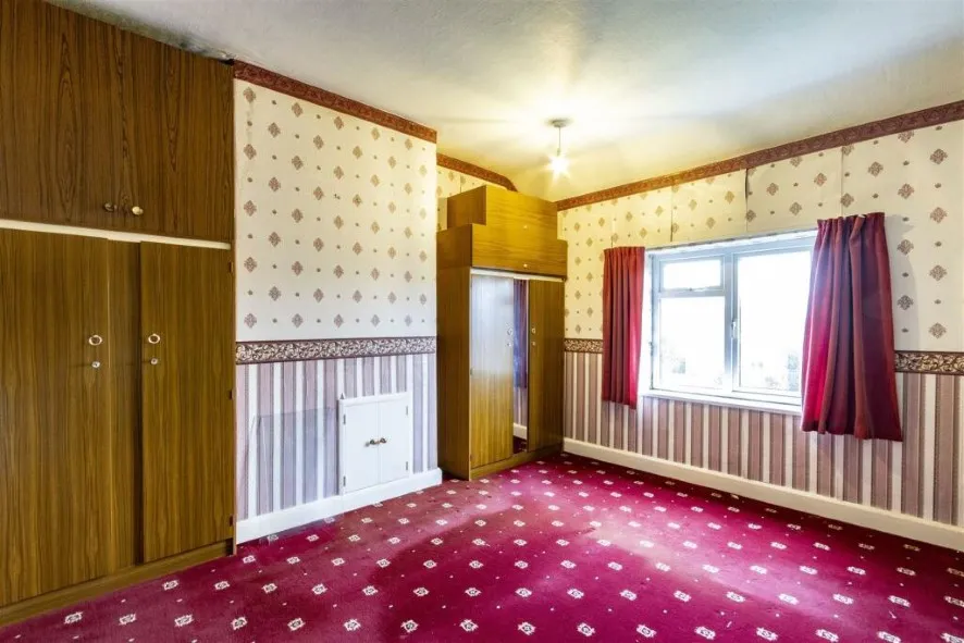 Property for Auction in Chesterfield & North Derbyshire - 25 Vincent Crescent, Chesterfield, Derbyshire