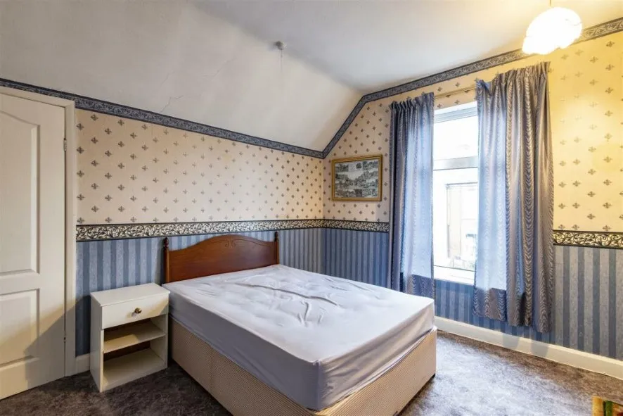 Property for Auction in Chesterfield & North Derbyshire - 25 Vincent Crescent, Chesterfield, Derbyshire