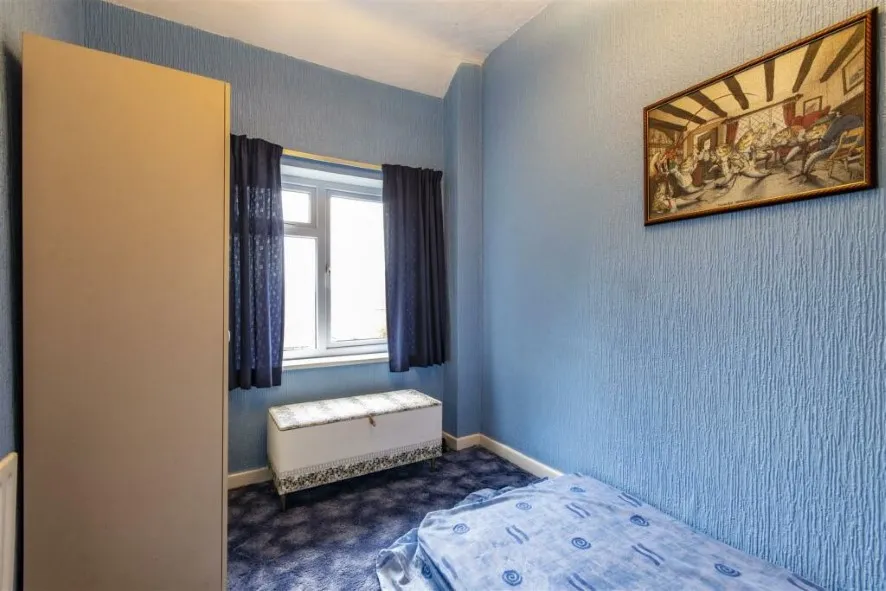 Property for Auction in Chesterfield & North Derbyshire - 25 Vincent Crescent, Chesterfield, Derbyshire