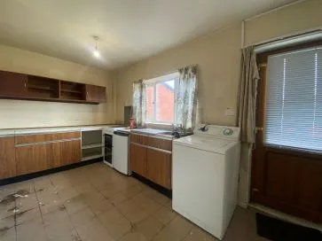 Property for Auction in Chesterfield & North Derbyshire - 153 Boughton Lane, Clowne, Chesterfield, Derbyshire