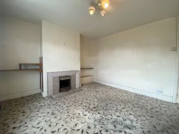 Property for Auction in Chesterfield & North Derbyshire - 153 Boughton Lane, Clowne, Chesterfield, Derbyshire