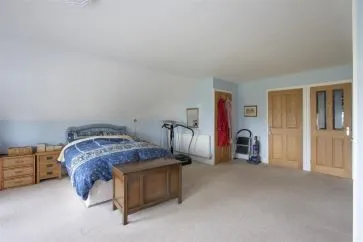 Property for Auction in Chesterfield & North Derbyshire - 252 Hady Hill, Chesterfield, Derbyshire