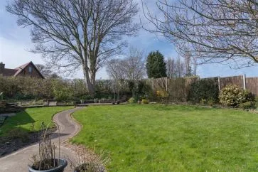 Property for Auction in Chesterfield & North Derbyshire - 252 Hady Hill, Chesterfield, Derbyshire