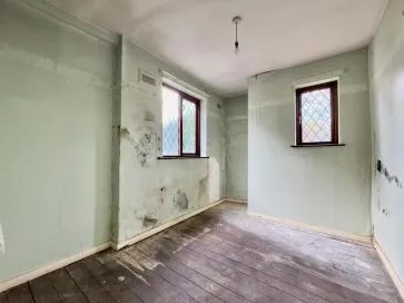 Property for Auction in Chesterfield & North Derbyshire - 49 Newbold Village, Newbold Road, Chesterfield, Derbyshire