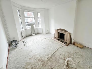Property for Auction in Coventry & Warwickshire - 11 Clara Street, Ball Hill, Coventry, West Midlands CV2 4ET