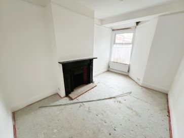 Property for Auction in Coventry & Warwickshire - 11 Clara Street, Ball Hill, Coventry, West Midlands CV2 4ET