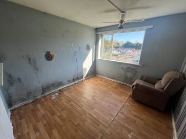 Property for Auction in Coventry & Warwickshire - 30A Spring Road, Longford, Coventry, West Midlands CV6 7FP