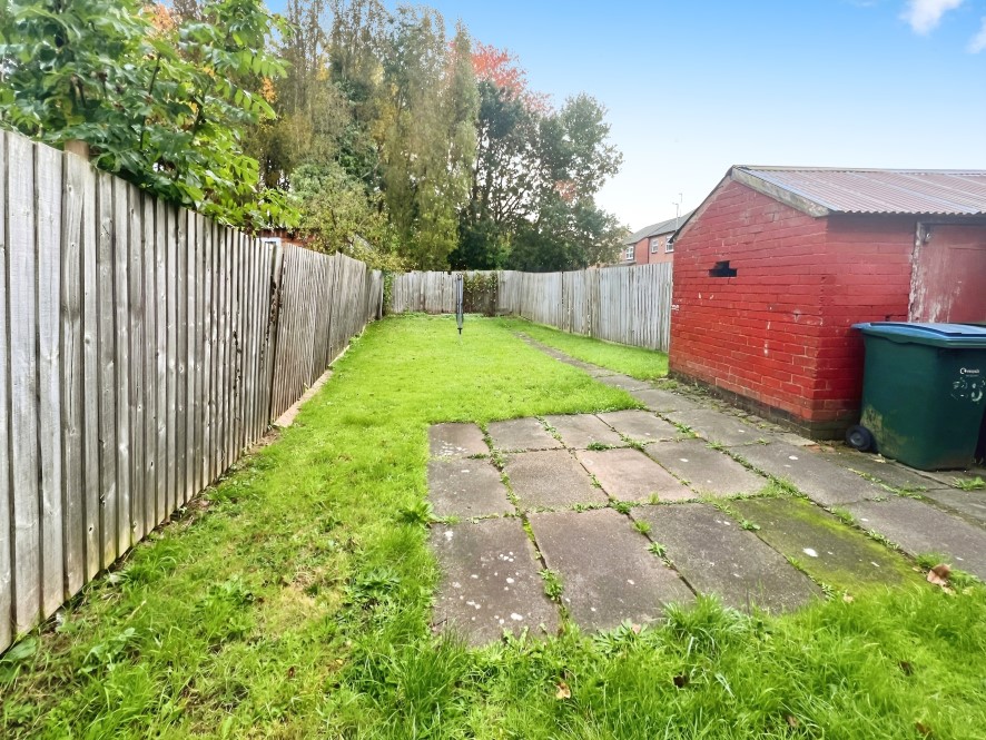 Property for Auction in Coventry & Warwickshire - 28 Queen Margarets Road, Canley, Coventry, West Midlands CV4 8FW