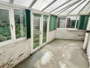 Property for Auction in Coventry & Warwickshire - 38 Clement Street, Chilvers Coton, Nuneaton, Warwickshire CV11 5PH