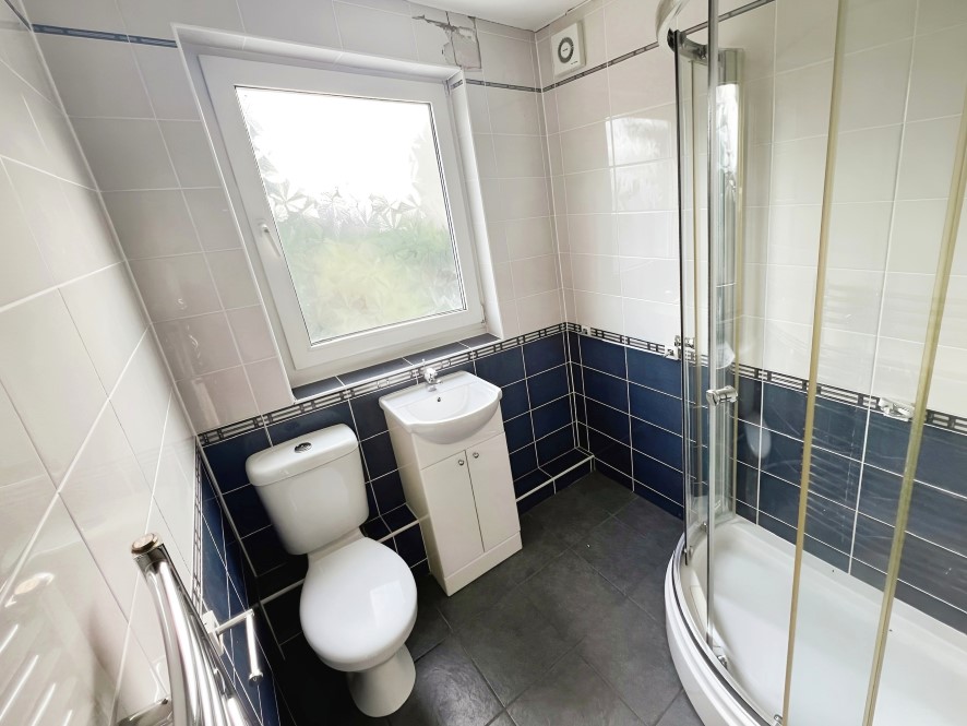 Property for Auction in Coventry & Warwickshire - 38 Clement Street, Chilvers Coton, Nuneaton, Warwickshire CV11 5PH