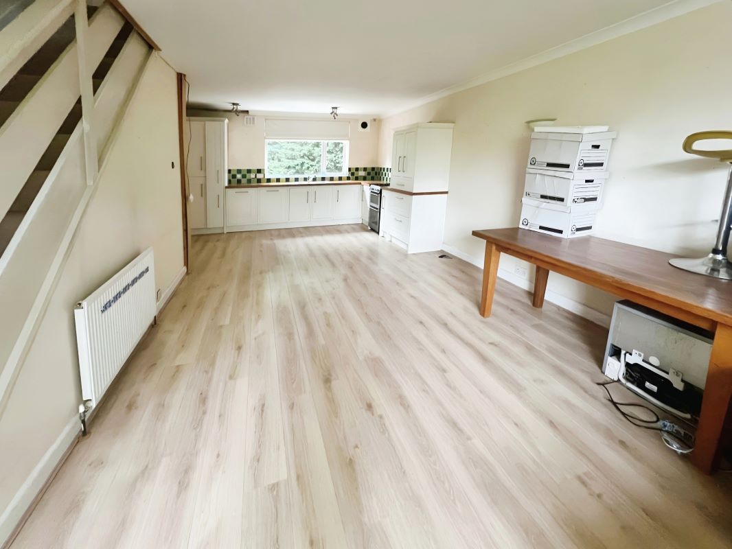 Vernon Close, Leamington Spa, Warwickshire, CV32 6HH - Online Auctions