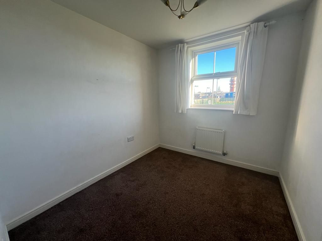 50 Highley Drive, Daimler Green, Coventry, West Midlands, CV6 3HJ - Online Auctions