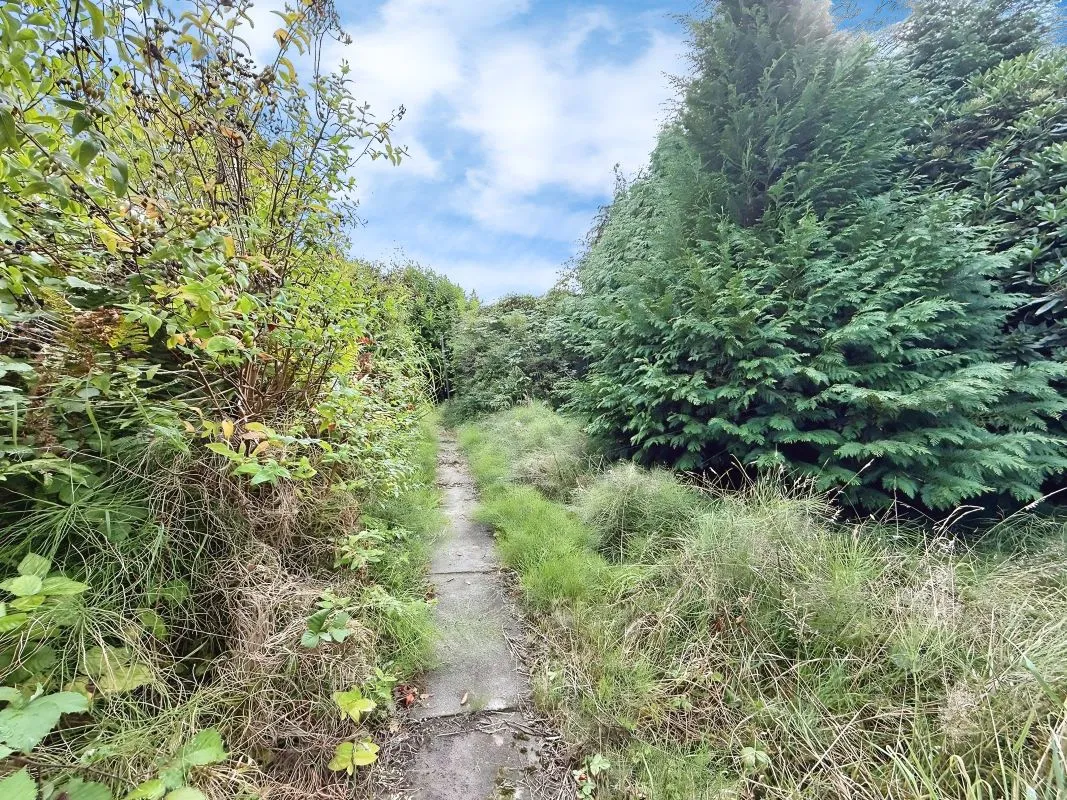 Exhall, Coventry, West Midlands, CV7 9GU - Online Auctions