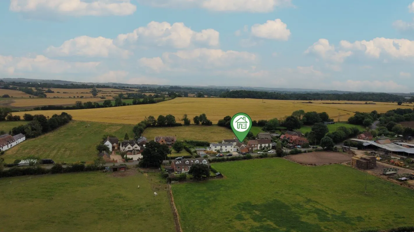 Bascote Road, Southam, Warwickshire, CV47 2DU - Online Auctions