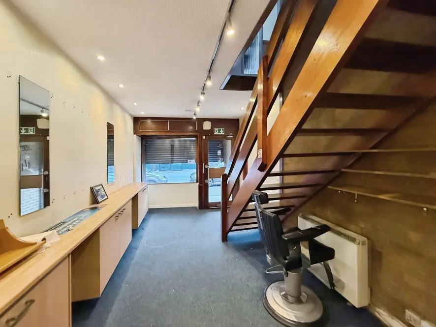 Property for Auction in Coventry & Warwickshire - 639A Stoney Stanton Road, Foleshill, Coventry, West Midlands CV6 5GA