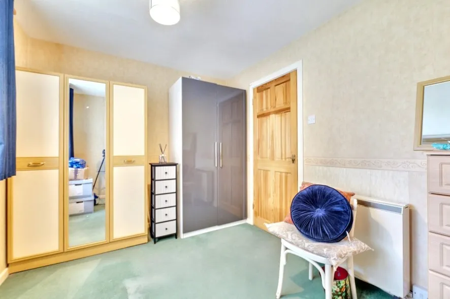 Property for Auction in Coventry & Warwickshire - 16 Blackshaw Drive, Walsgrave on Sowe, Coventry, West Midlands CV2 2PW