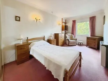 Property for Auction in Coventry & Warwickshire - Flat 28, Malin Court, School Road, Alcester, Warwickshire B49 5DJ