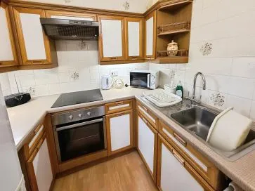 Property for Auction in Coventry & Warwickshire - Flat 28, Malin Court, School Road, Alcester, Warwickshire B49 5DJ