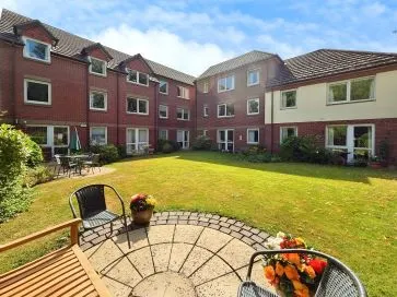 Property for Auction in Coventry & Warwickshire - Flat 28, Malin Court, School Road, Alcester, Warwickshire B49 5DJ