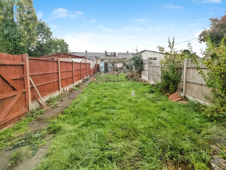 Property for Auction in Coventry & Warwickshire - 147 Ansty Road, Wyken, Coventry, West Midlands CV2 3FH