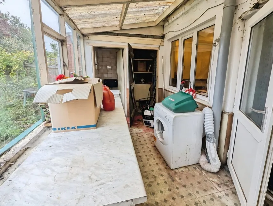 Property for Auction in Coventry & Warwickshire - 147 Ansty Road, Wyken, Coventry, West Midlands CV2 3FH